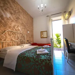 https://pisa.it-romehotels.com