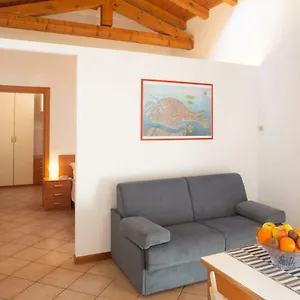  Appartamento The Yellow Loft