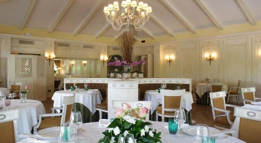 Villa Franceschi Hotel & Resort Mira